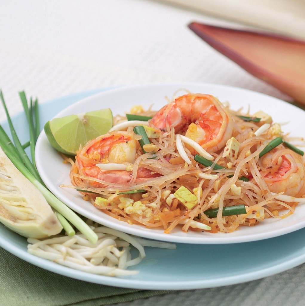 Рецепт - тайская жареная лапша с креветками